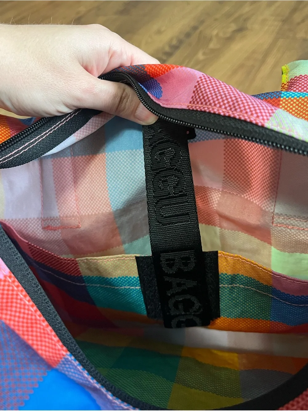 BAGGU Madras ECB Everyday Cloud Bag - Picture 9 of 14